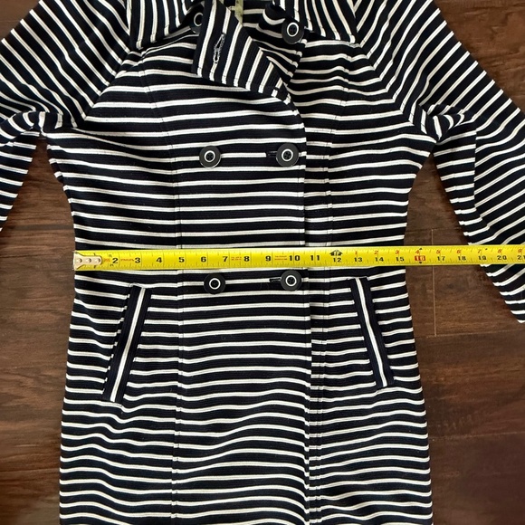 CAbi Style 5151 Maritime Trench Jacket Navy and White Striped Size S - Picture 15 of 15